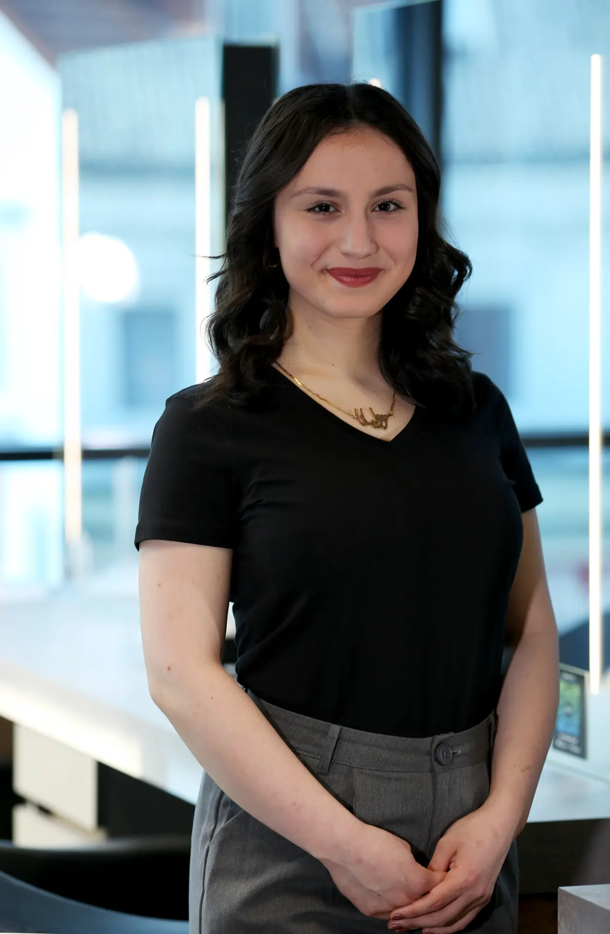 Overmann Frisuren Team Roulyana Mahmoud